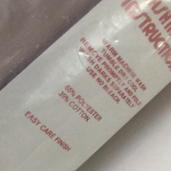 McCarthy, Floral Cotton/Polyester Twin Sheet Set. Made in Pakistan Country Retro - Picture 6 of 8